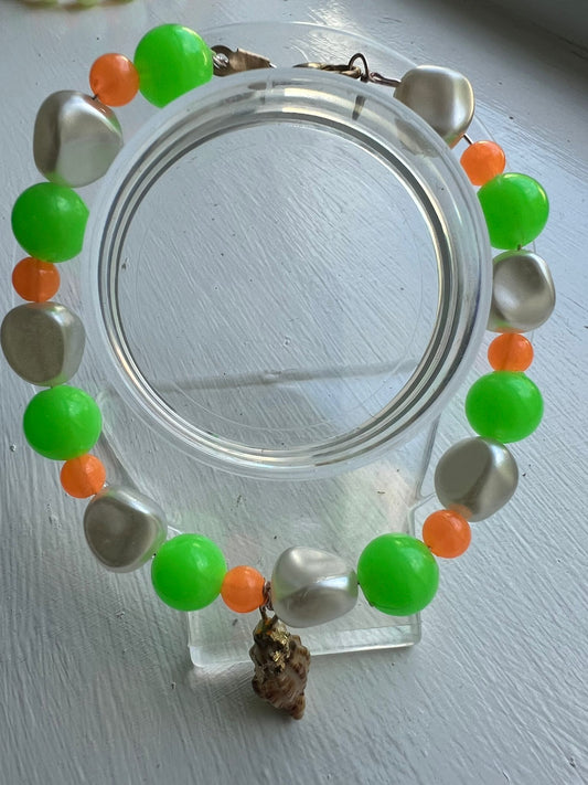 53.Island Brights