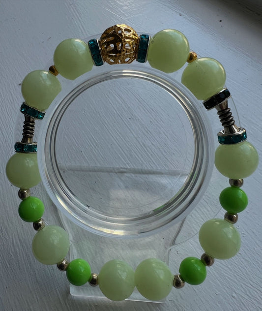 54.Emerald Aura